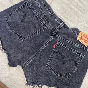 Levis High waisted shorts